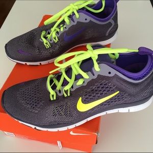 Nike womens free 5.0 TR FIT 4 purple