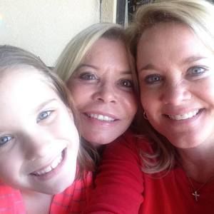 Meet your Posher, Dee