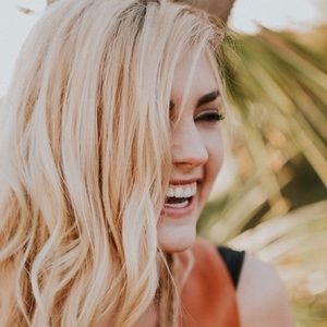 Meet your Posher, Shawnae