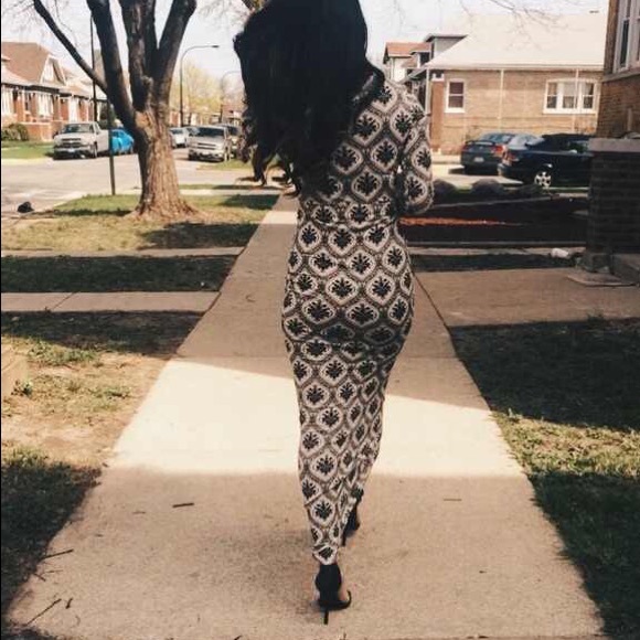 Long bodycon fitted dress