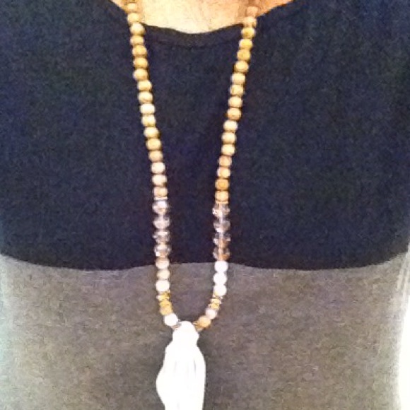 Colorblock Supersoft B&Wcharcoal longsleeve Tshirt - Picture 4 of 4