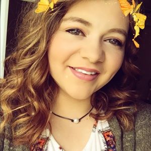 Meet your Posher, Molly