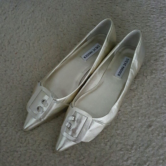 Steve Madden Women's Gold Flat Shoes 7M