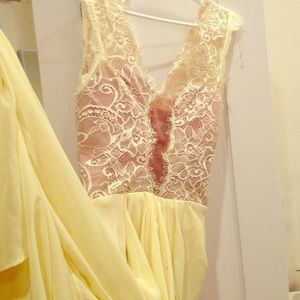 Maxi summer dress yellow lace small