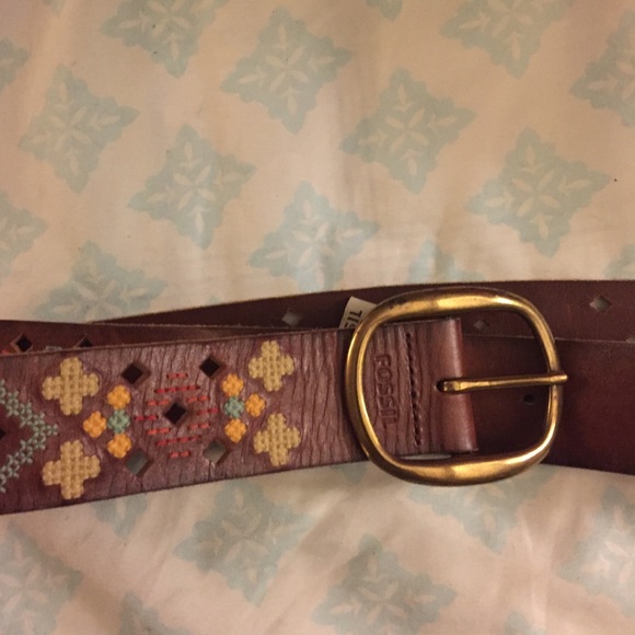 FOSSIL WIDE LEATHER BELT SIZE SMALL