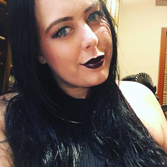 Meet your Posher, Megan - Picture 1 of 1
