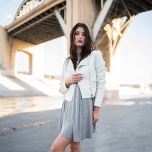 Meet your Posher, Hailey