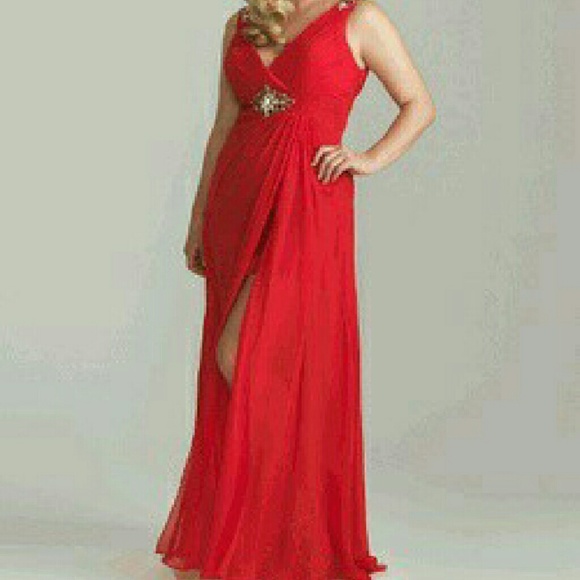 Prom Dress - Picture 2 of 2