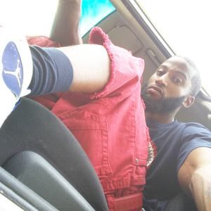 Meet your Posher, Derrick