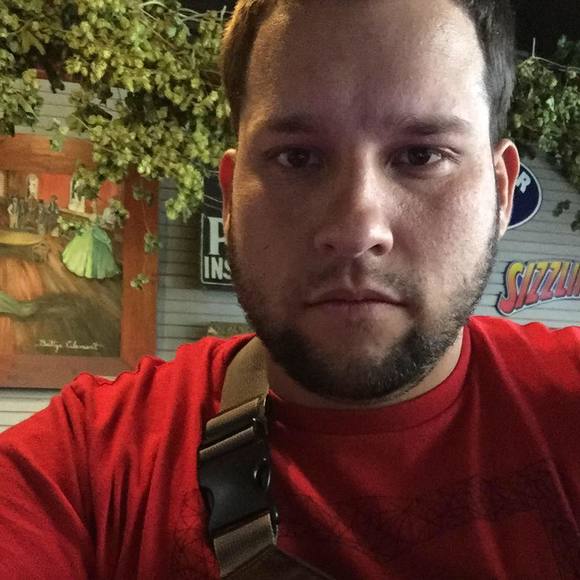 Meet your Posher, Gerardo - Picture 1 of 1