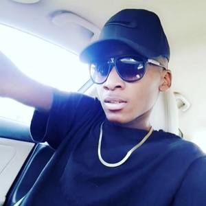 Meet your Posher, Dionte