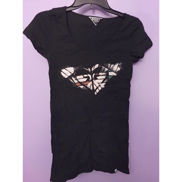 ❗️𝑆𝐴𝐿𝐸❗️NWOT Roxy Scoopneck Short Sleeve Tee