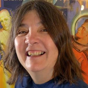 Meet your Posher, Debbie