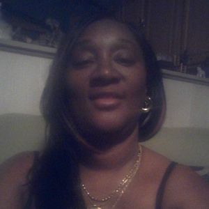 Meet your Posher, Beverly