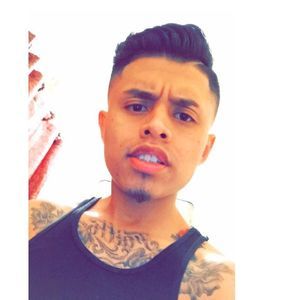 Meet your Posher, Alex