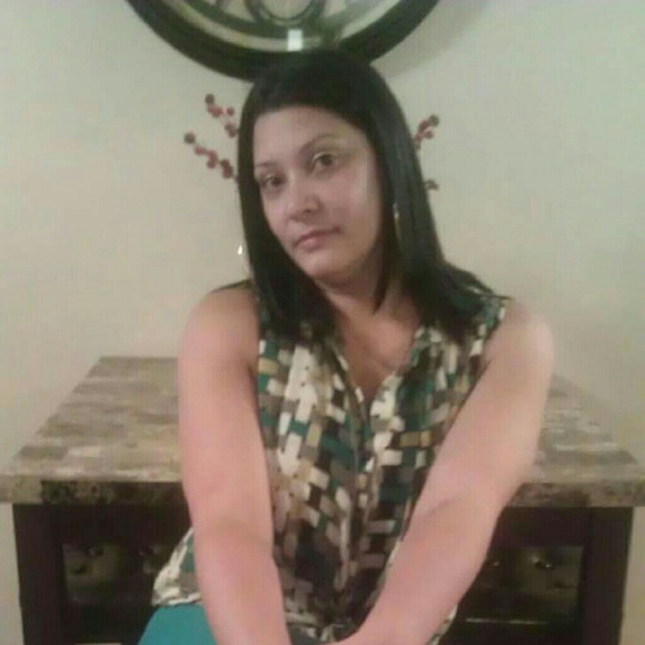 Meet your Posher, Blanca - Picture 1 of 1