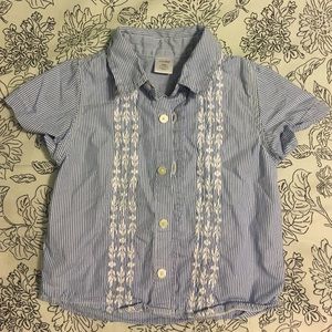 Gap button down shirt