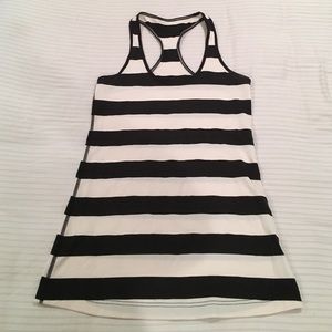 Lululemon racer back tank. Size 8