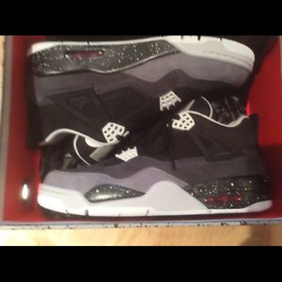 Jordan 4 - Picture 1 of 1