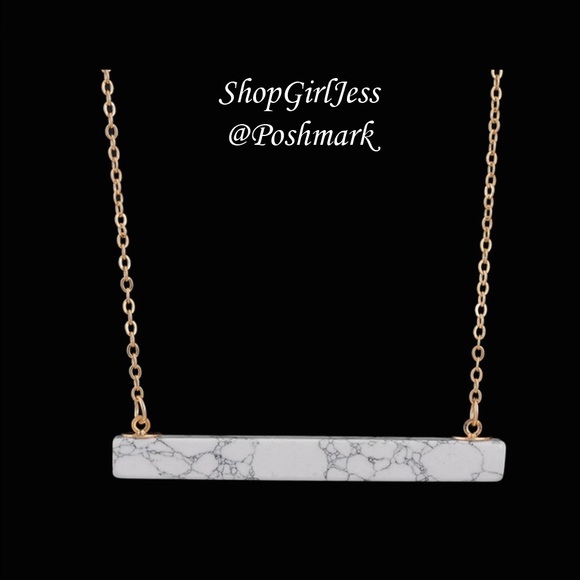 BLACK marble bar necklace. 💖