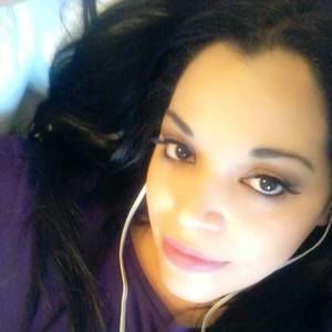 Meet your Posher, Claudia