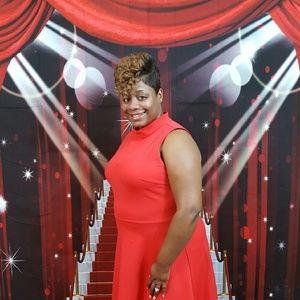 Meet your Posher, Jasmin