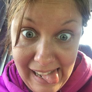 Meet your Posher, Rebecca