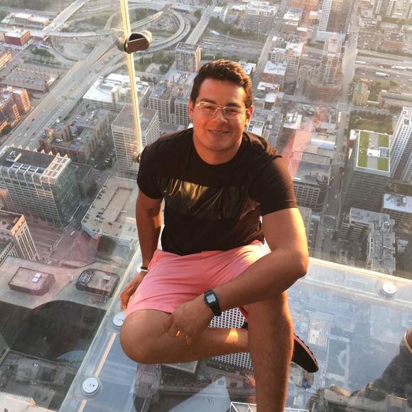 Meet your Posher, Axel