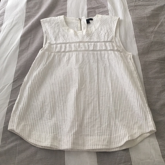 J crew Sz 8 cutout structured top!