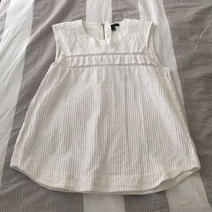 J crew Sz 8 cutout structured top!