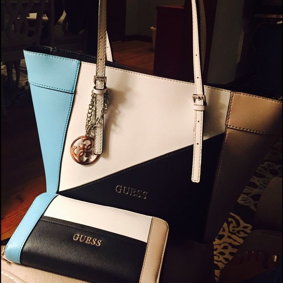 Guess Handbag & Matching Wallet