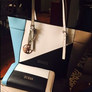 Guess Handbag & Matching Wallet