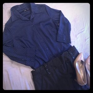 Like new! Navy blue polka dot Apt 9 button down!