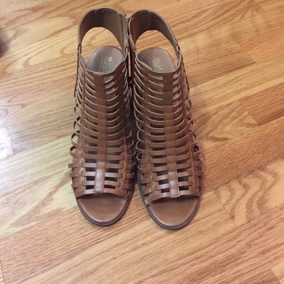Mossimo Brown Cage Heels