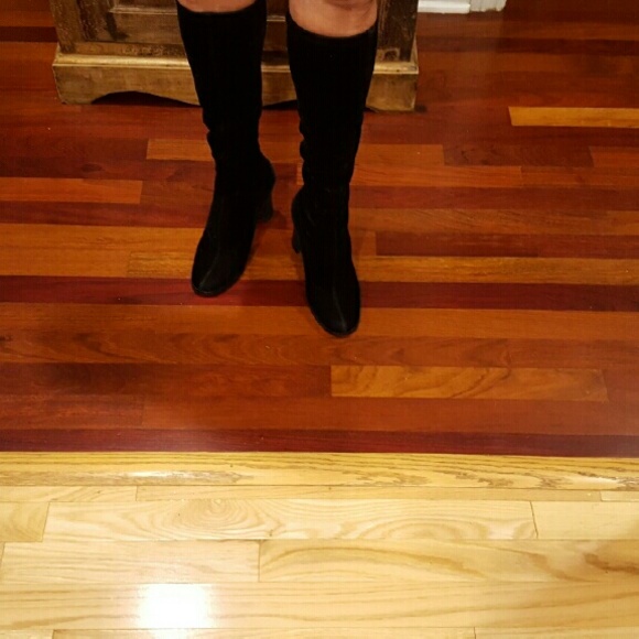 BCBG velvet stretch slip on boots - Picture 4 of 4