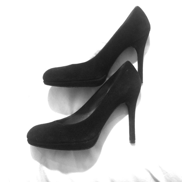 Stuart Weitzman Pumps