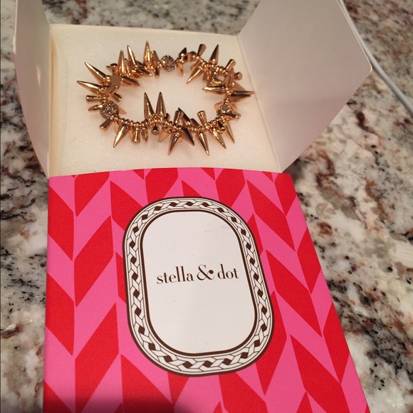 Stella & Dot bracelet