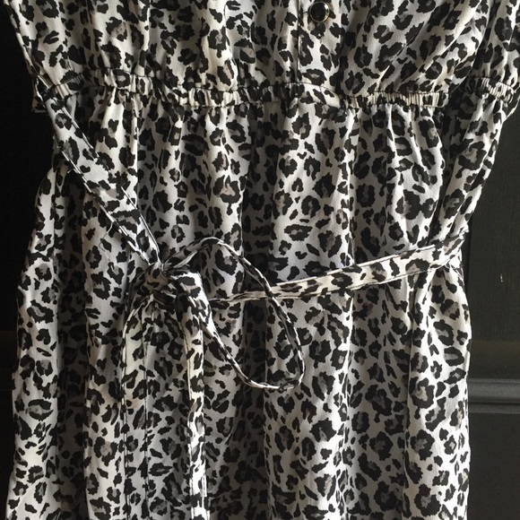 Animal print dress - Picture 3 of 4