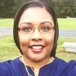 Meet your Posher, Tanisha