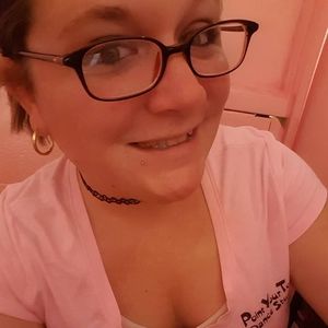 Meet your Posher, Kelli