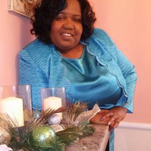 Meet your Posher, Denise
