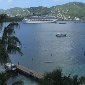 Meet your Posher, Robin