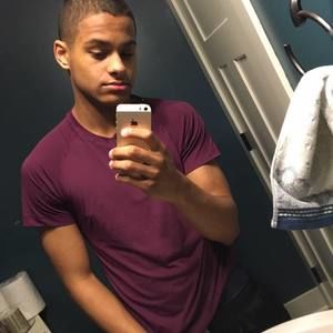 Meet your Posher, Cameron