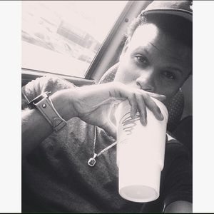 Meet your Posher, Devaun