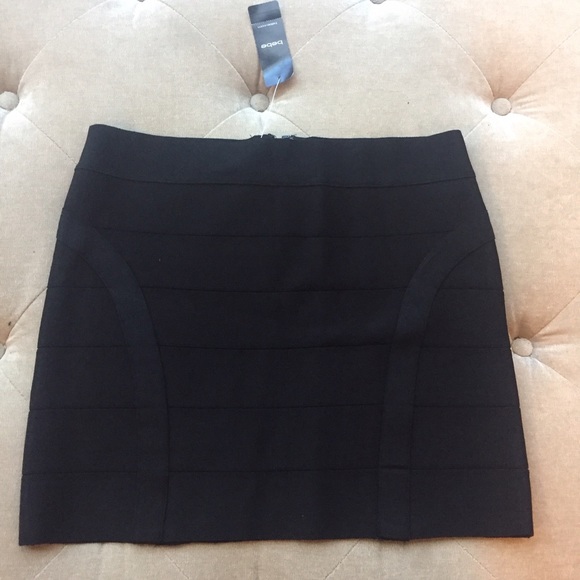 BEBE BLACK BANDAGE SKIRT *RARE XL* NEW WITH TAGS