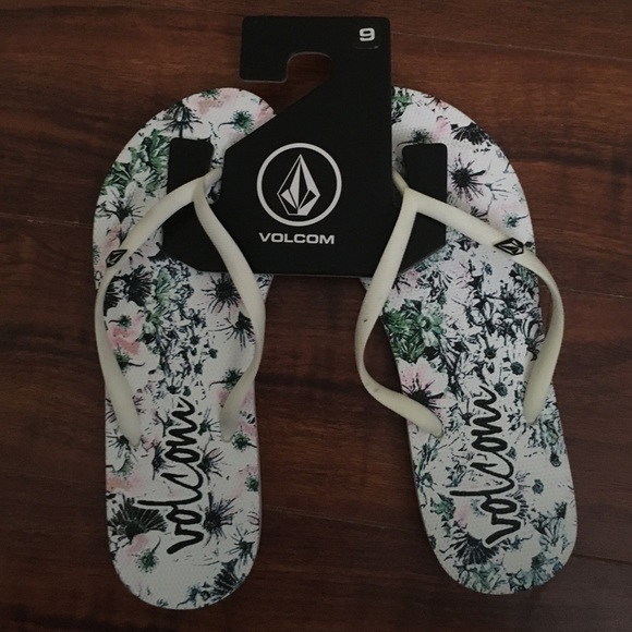 Volcom Flip flops