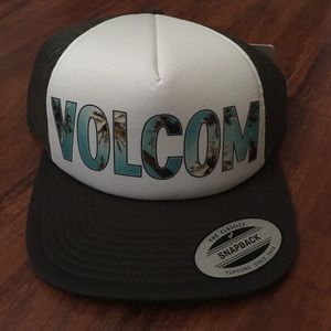 🚫SOLD🚫 Volcom hat