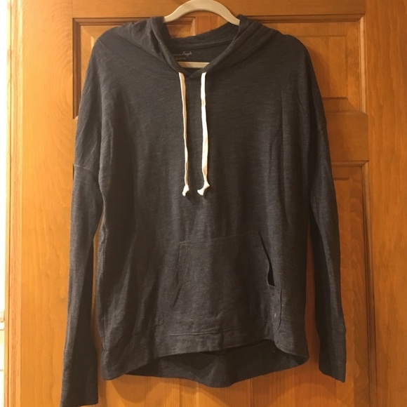 American eagle hooded sweatshirt