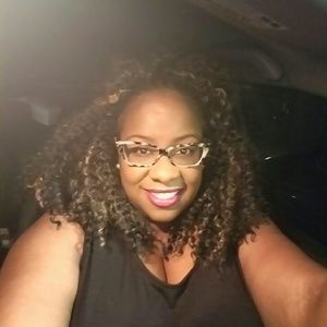 Meet your Posher, Gigi