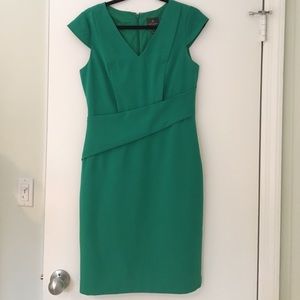 Adrianna Papell green sheath dress